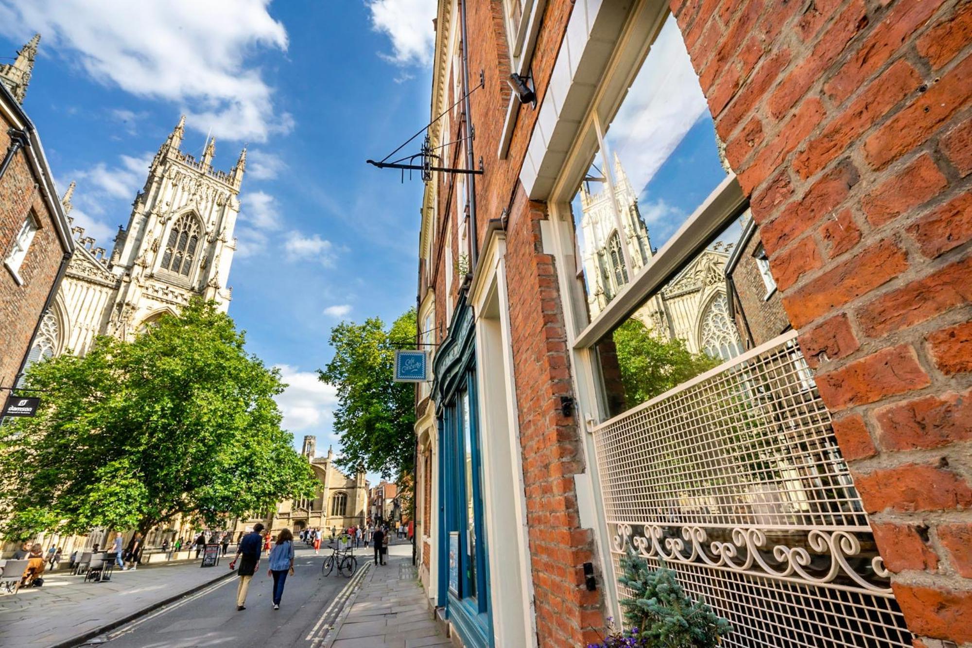 19 High Petergate Apartment York Bagian luar foto